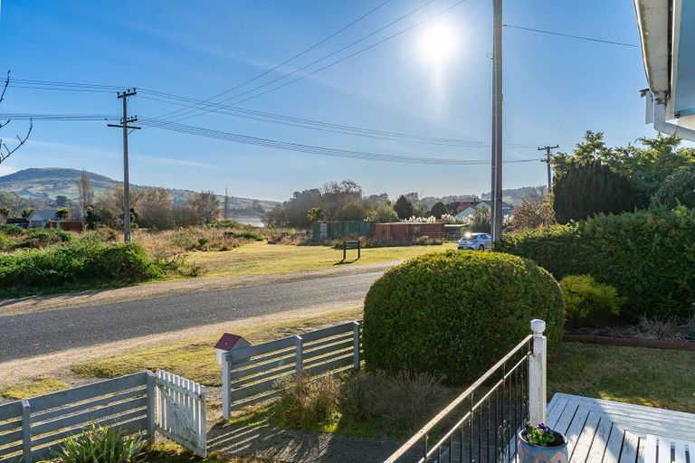 Photo of property in 10 Stewart Street, Waikouaiti, 9510