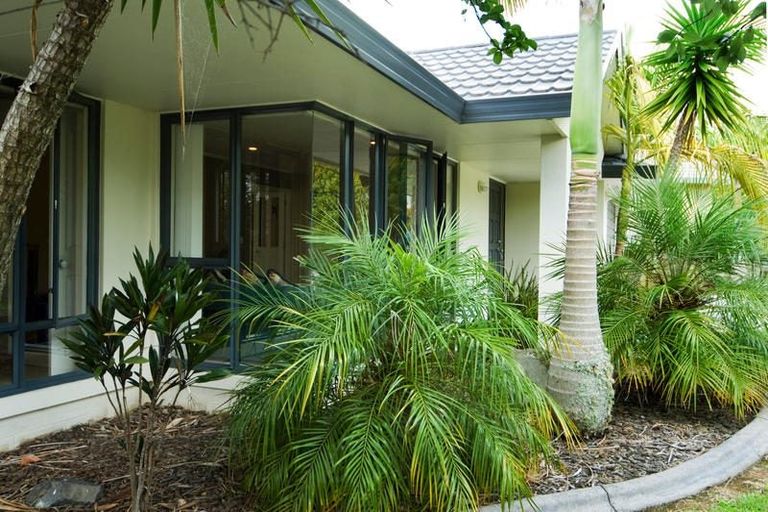 Photo of property in 20 Excelsa Place, Albany, Auckland, 0632