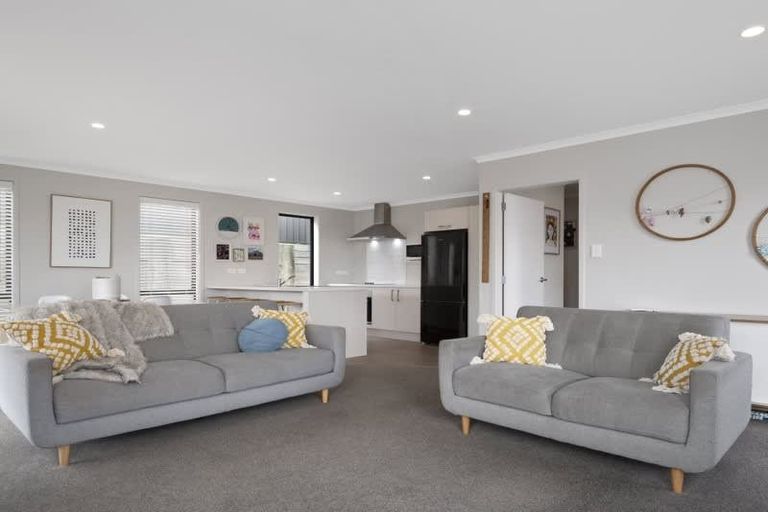 Photo of property in 3 Traverse Lane, Omokoroa, 3114