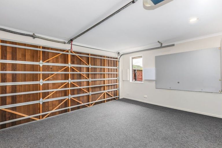 Photo of property in 3 Mcgregor Place, Paraparaumu, 5032