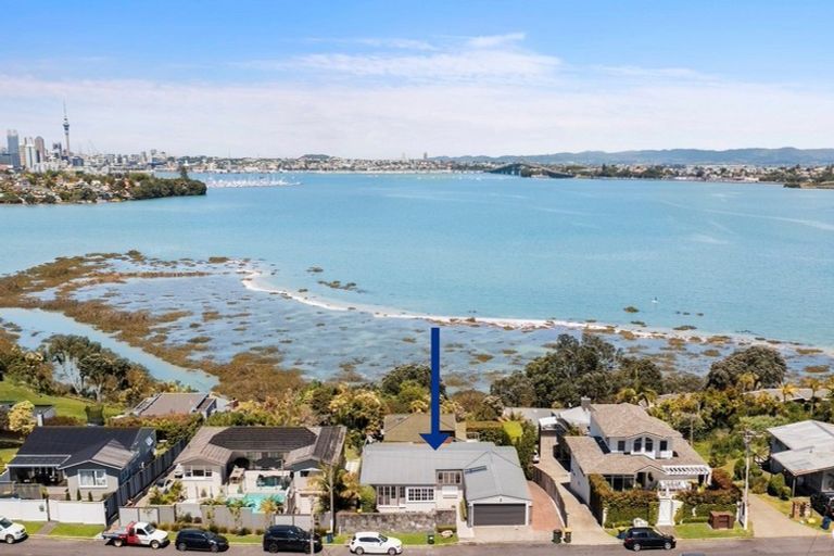 Photo of property in 1/14 Pine Ridge Terrace, Hauraki, Auckland, 0622