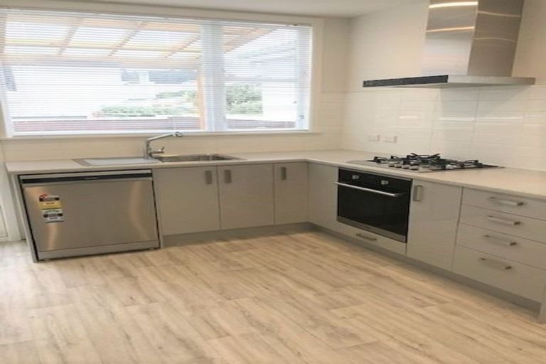 Photo of property in 28 Ross Street, Kilbirnie, Wellington, 6022