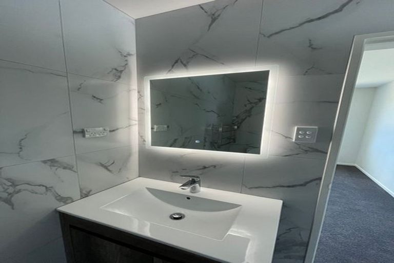 Photo of property in 14 Noia Way, Karaka, Papakura, 2113