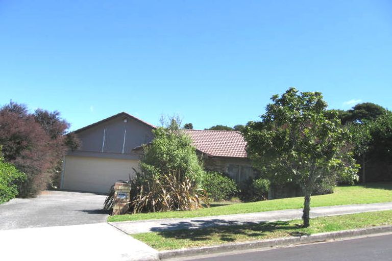 Photo of property in 6 Devana Court, Torbay, Auckland, 0630