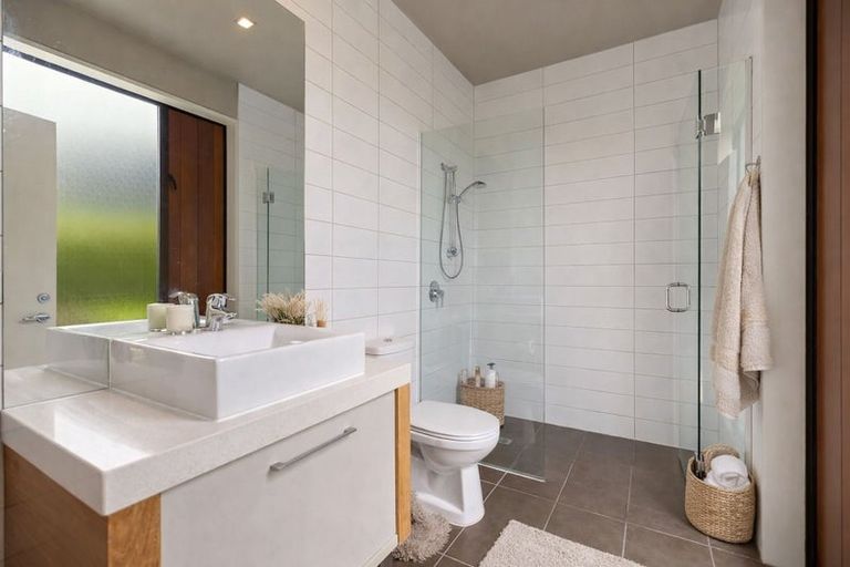 Photo of property in 5 Glengarry Court, Jacks Point, Queenstown, 9371