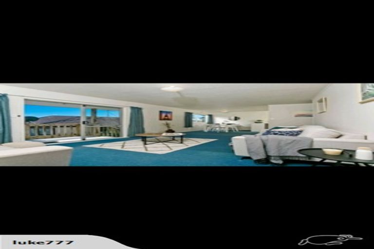 Photo of property in 85a Spinella Drive, Bayview, Auckland, 0629