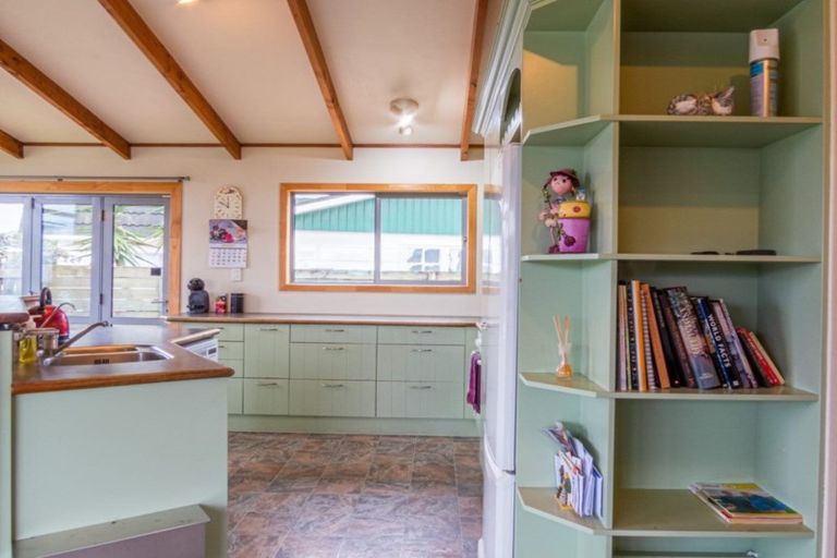 Photo of property in 132 Riverside Drive, Whakatane, 3120