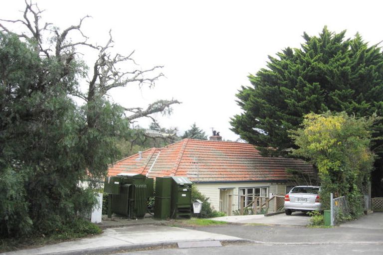 Photo of property in 41 May Avenue, Hospital Hill, Napier, 4110