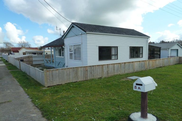 Photo of property in 5a Dixons Line, Bunnythorpe, Palmerston North, 4481