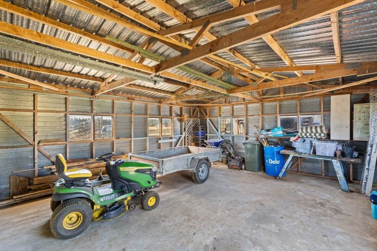 Photo of property in 291 Manutahi Road, Lepperton, New Plymouth, 4372