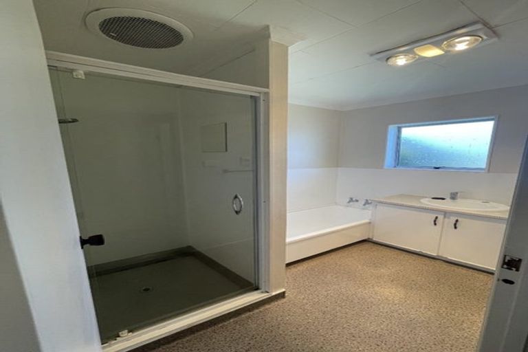 Photo of property in 1 Cassia Place, Bell Block, New Plymouth, 4312