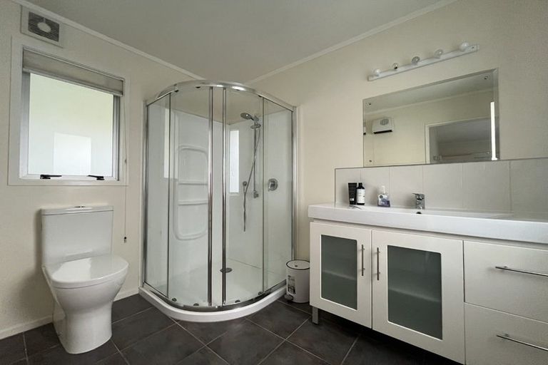 Photo of property in 95 Spinnaker Drive, Whitby, Porirua, 5024