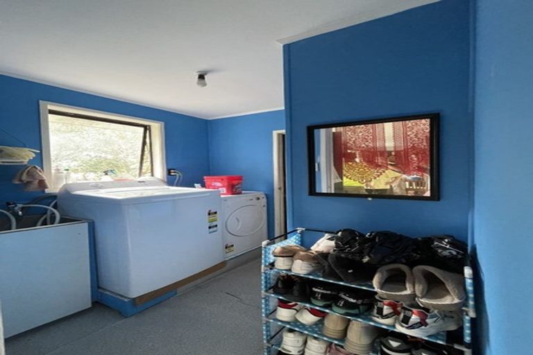 Photo of property in 408 Bucklands Beach Road, Bucklands Beach, Auckland, 2012