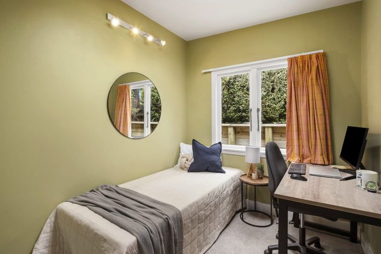 Photo of property in 28 Rothsay Road, Ngaio, Wellington, 6035