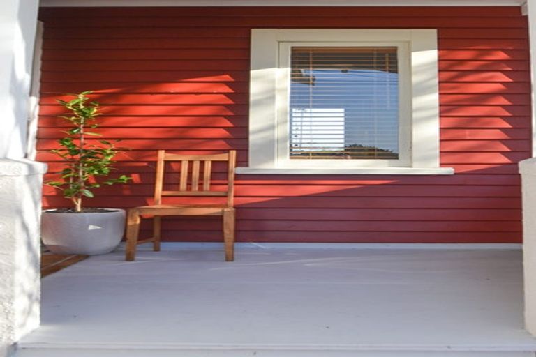 Photo of property in 68 Wharfe Street, South Hill, Oamaru, 9400