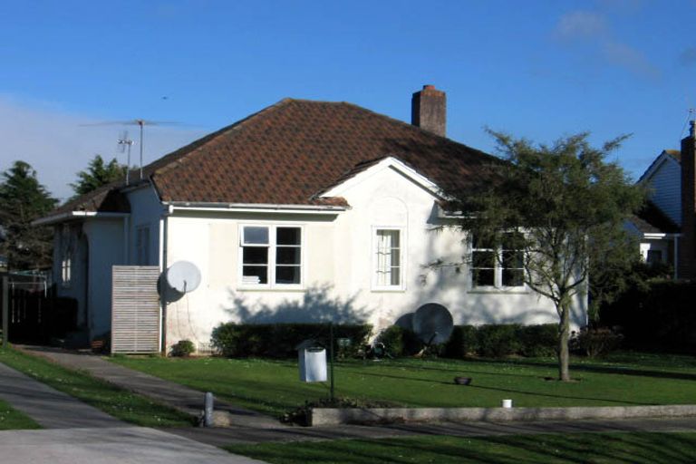 Photo of property in 57 Savage Crescent, West End, Palmerston North, 4412