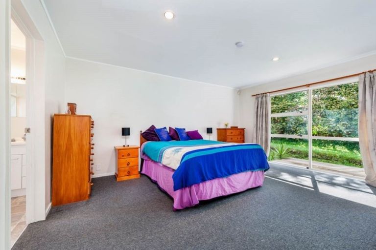 Photo of property in 13 Kinvig Place, Ranui, Auckland, 0612