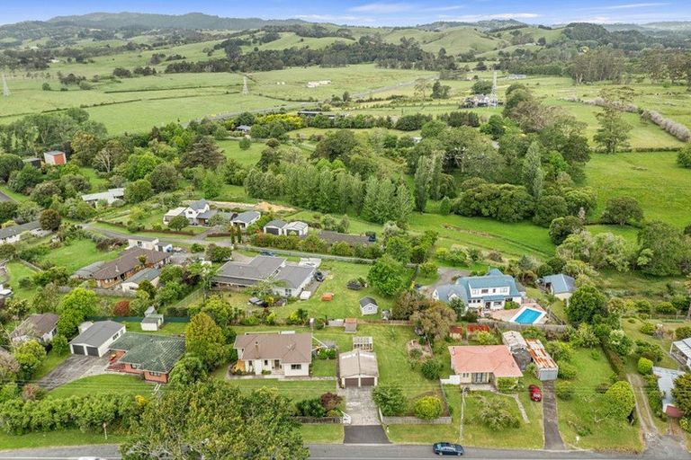 Photo of property in 9 Peak Road, Kaukapakapa, Helensville, 0875