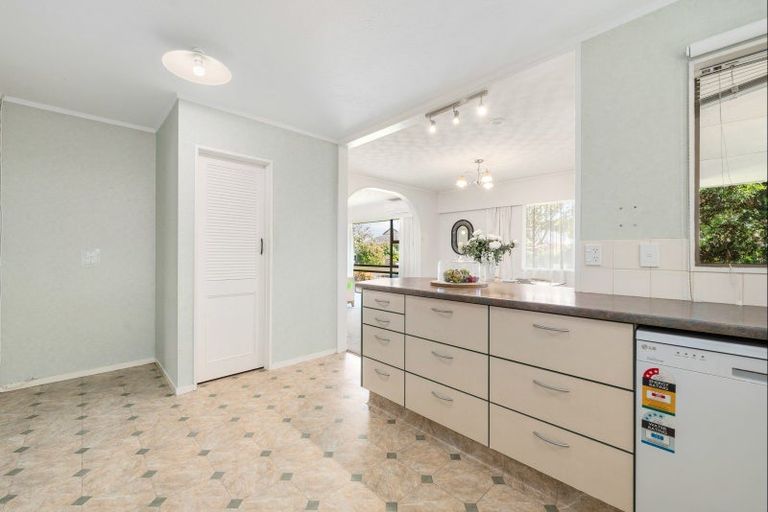 Photo of property in 56 Buick Crescent, Awapuni, Palmerston North, 4412