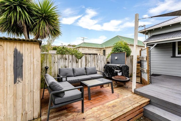 Photo of property in 12 Crest Street, Tainui, Dunedin, 9013