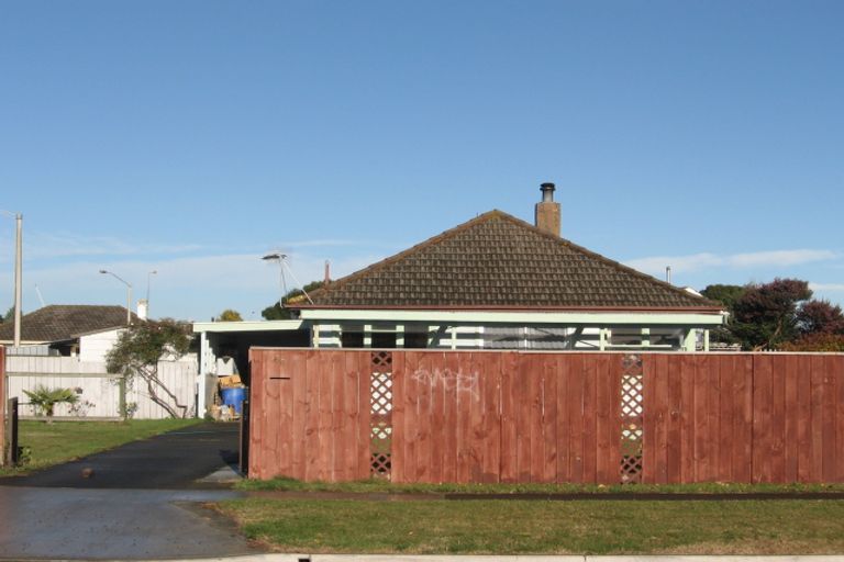 Photo of property in 68 Barton Avenue, Marewa, Napier, 4110