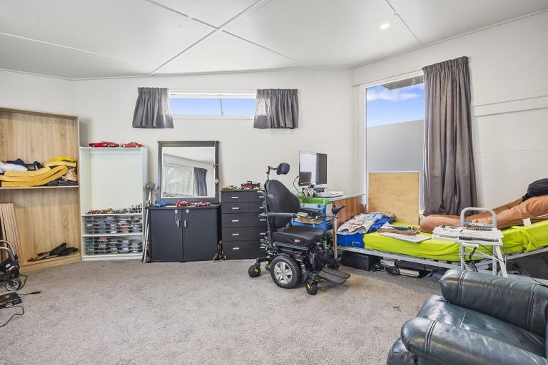 Photo of property in 61 Kirkcaldy Street, South Dunedin, Dunedin, 9012