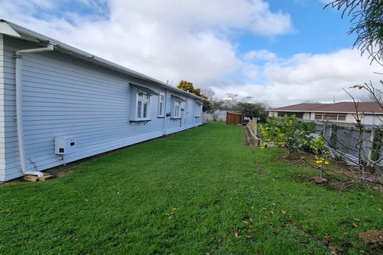 Photo of property in 404 Tremaine Avenue, Takaro, Palmerston North, 4412
