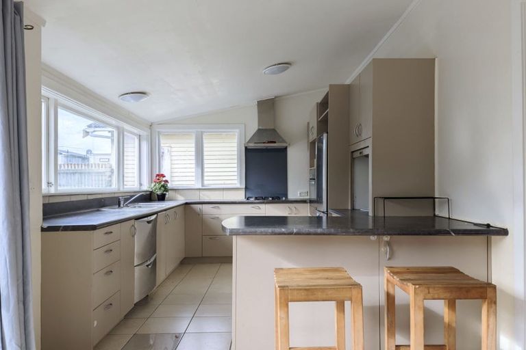 Photo of property in 21 Miro Street, Miramar, Wellington, 6022