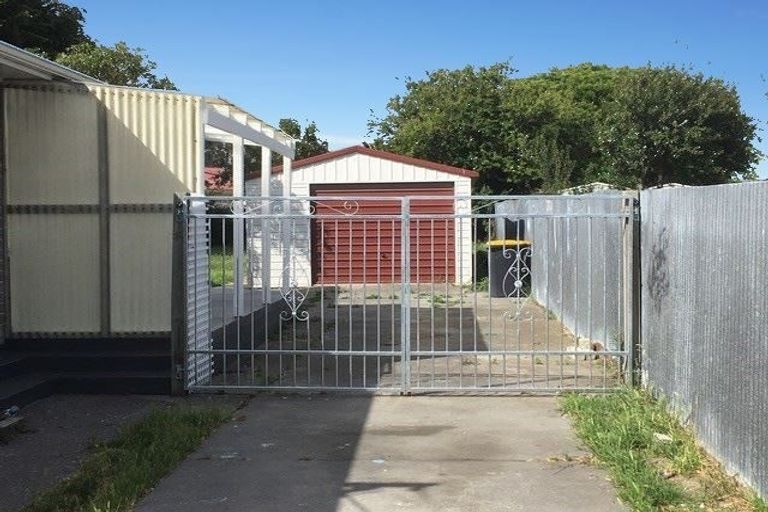 Photo of property in 59 Lyndhurst Crescent, Aranui, Christchurch, 8061