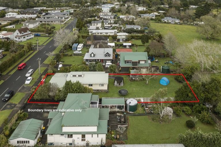 Photo of property in 14a Trigg Road, Huapai, Kumeu, 0810