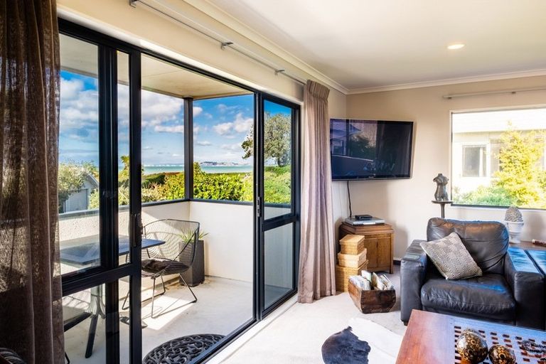 Photo of property in 85 Le Quesne Road, Bay View, Napier, 4104