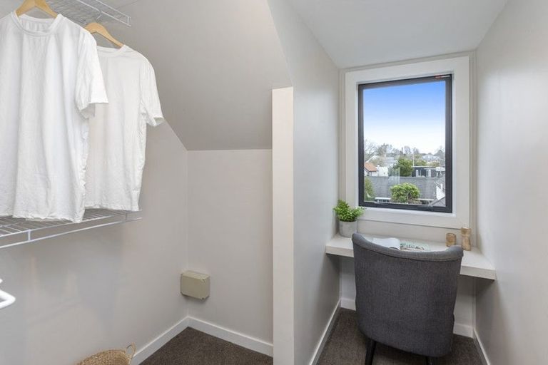 Photo of property in 37 Rhodes Street, Merivale, Christchurch, 8014