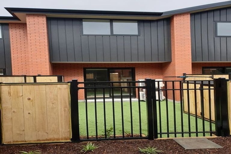 Photo of property in 3/1 Milne Crescent, Taita, Lower Hutt, 5011