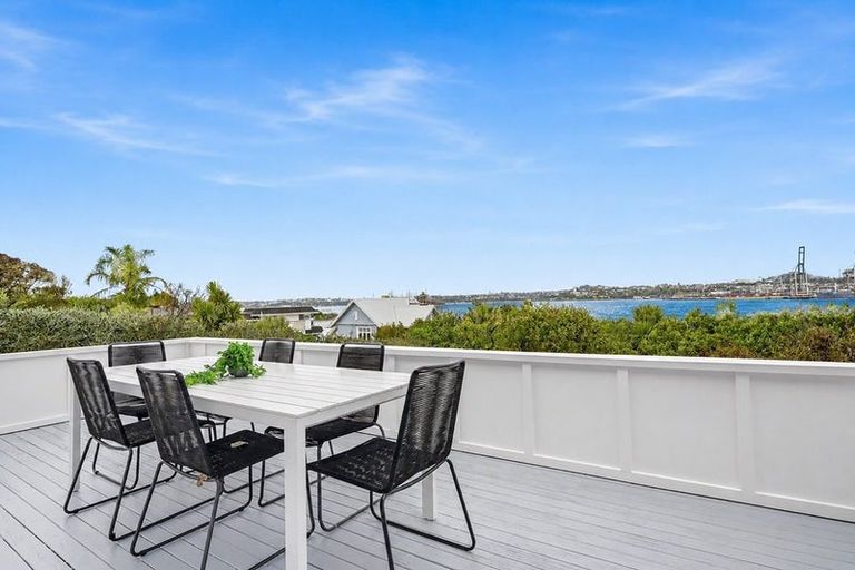 Photo of property in 59 Clarence Street, Devonport, Auckland, 0624