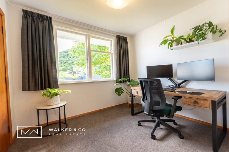 Photo of property in 84 Black Beech Street, Birchville, Upper Hutt, 5018