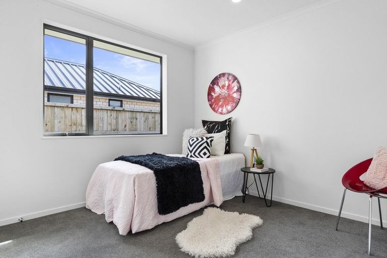 Photo of property in 2 Sydney Place, Flagstaff, Hamilton, 3210