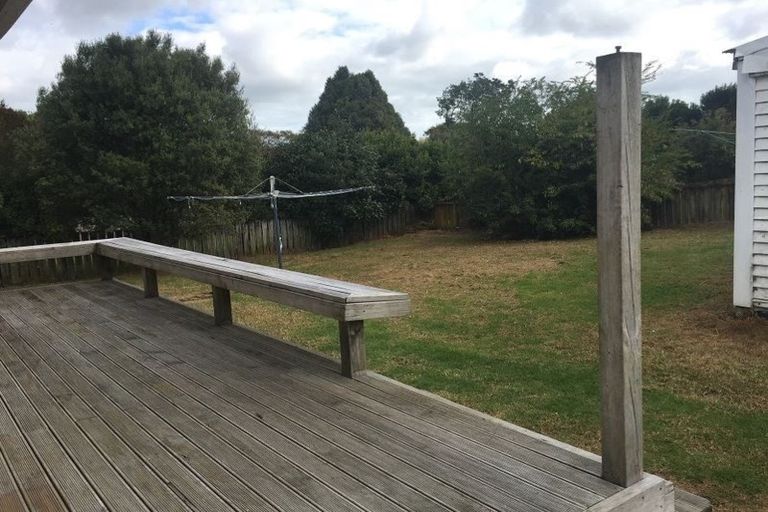 Photo of property in 18 Totara Street, Waiuku, 2123