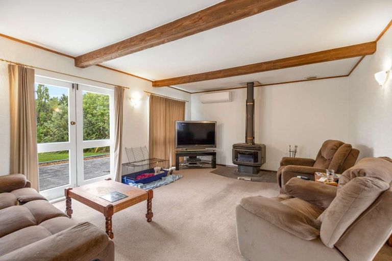 Photo of property in 674 Kelvin Grove Road, Kelvin Grove, Palmerston North, 4470