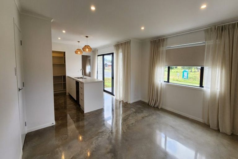 Photo of property in 11 Harrison Drive, Tikipunga, Whangarei, 0112
