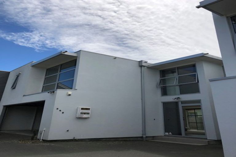 Photo of property in 545 Barbadoes Street, Edgeware, Christchurch, 8013