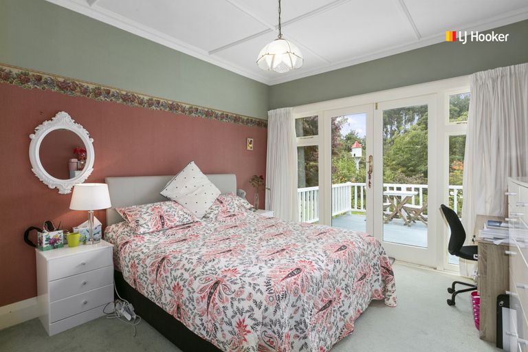 Photo of property in 5 Three Mile Hill Road, Halfway Bush, Dunedin, 9010