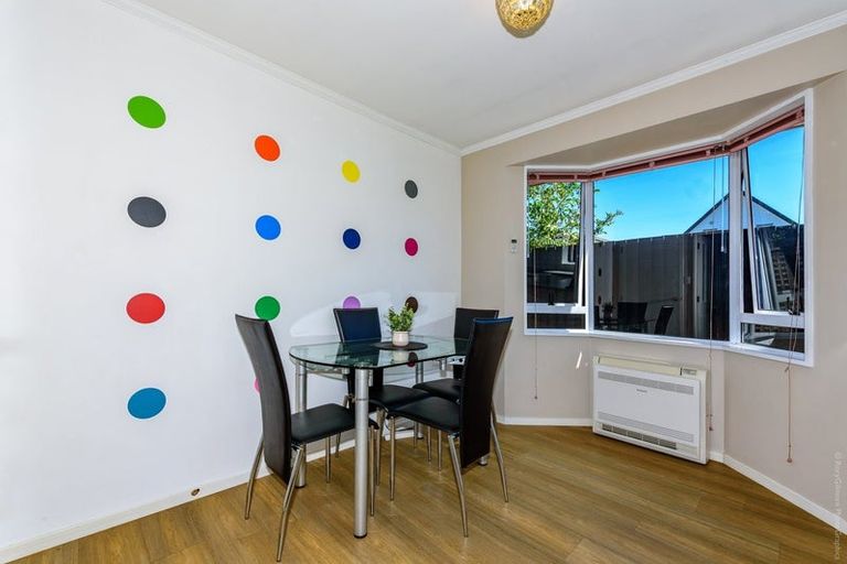Photo of property in 1/10c Fovant Street, Russley, Christchurch, 8042