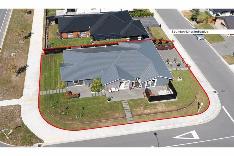 Photo of property in 1 Tara Crescent, Woodend, 7610