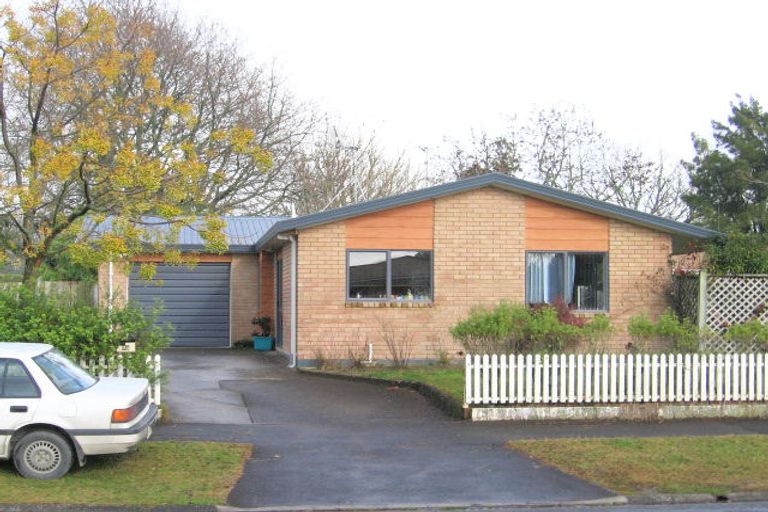 Photo of property in 2a Jeanette Street, Glenview, Hamilton, 3206