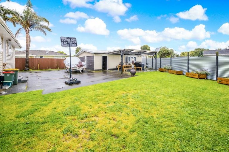 Photo of property in 3 Marybeth Place, Rosehill, Papakura, 2113