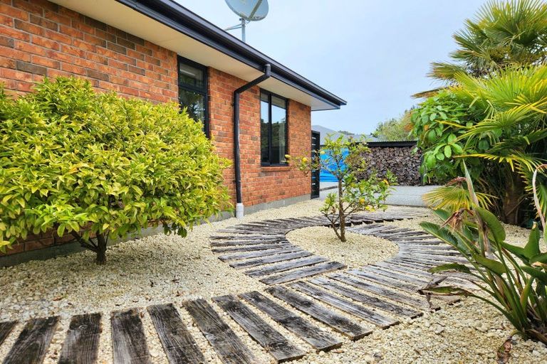 Photo of property in 11 Fernbrook Close, Greymouth, 7805