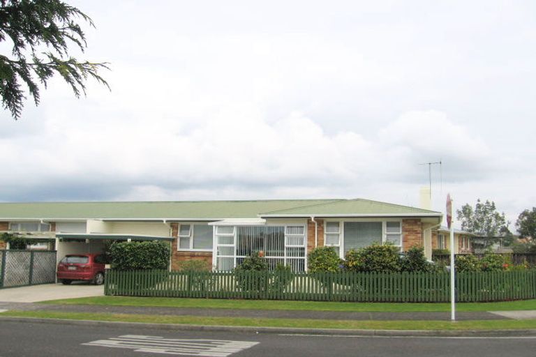 Photo of property in 4 Glenn Terrace, Otumoetai, Tauranga, 3110
