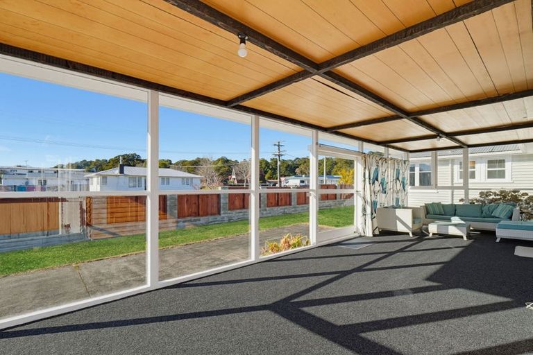 Photo of property in 16 Moore Street, Ohakune, 4625