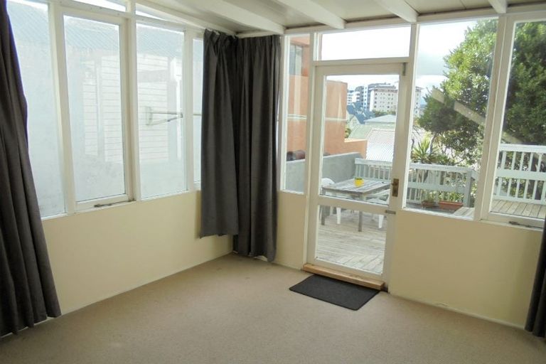 Photo of property in 177 Grant Road, Thorndon, Wellington, 6011