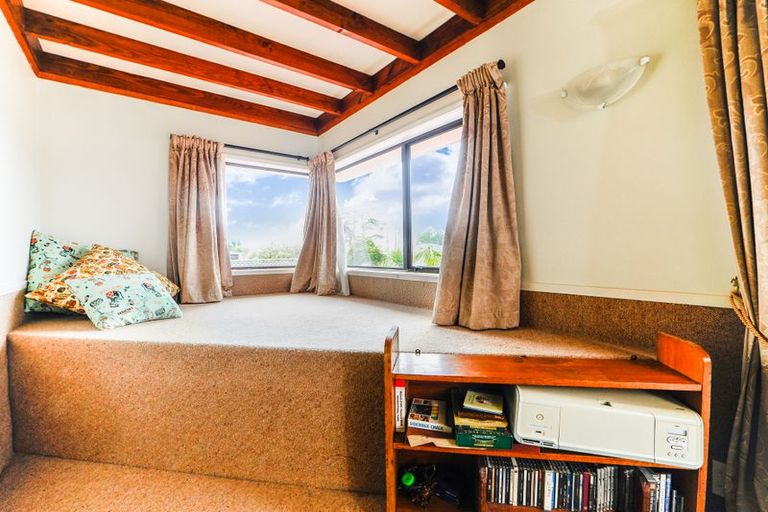 Photo of property in 1/31 Tane Street, New Lynn, Auckland, 0600